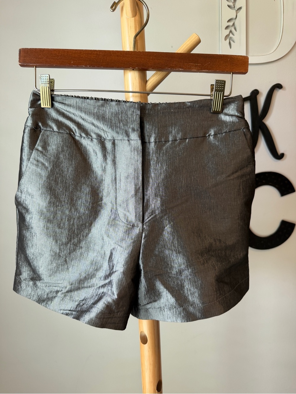 House of Harlow High Rise Metallic Silver Shorts Size Medium Elastic Waist